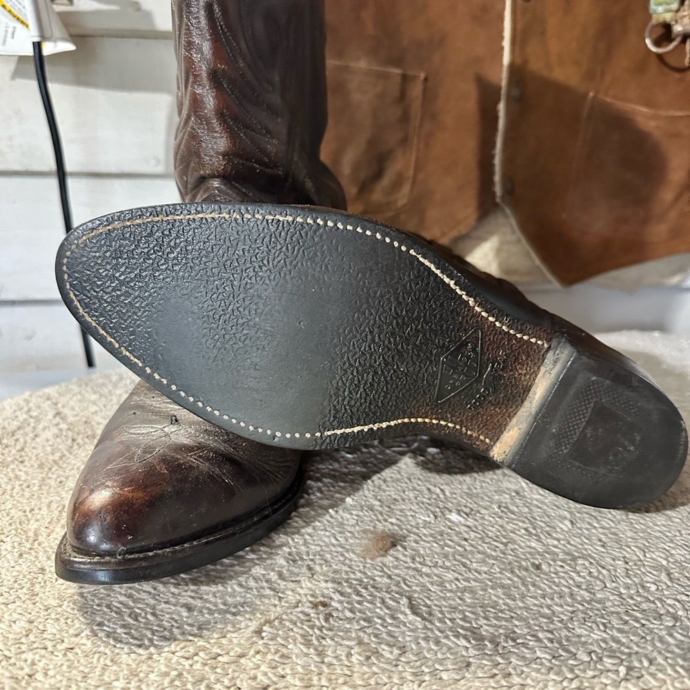 Red Wing Shoes Dark Brown Western Boots - Picture 3 of 5